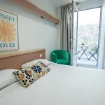 Edgar Quinet Hotel 2*