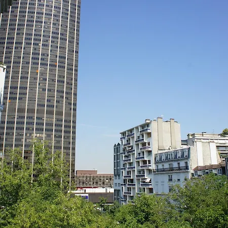 Edgar Quinet 2* Paris