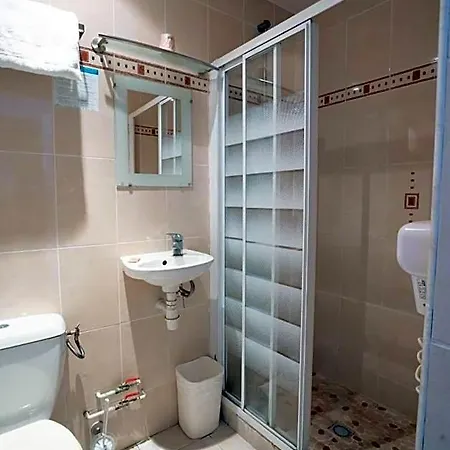 Hotel Edgar Quinet Paříž