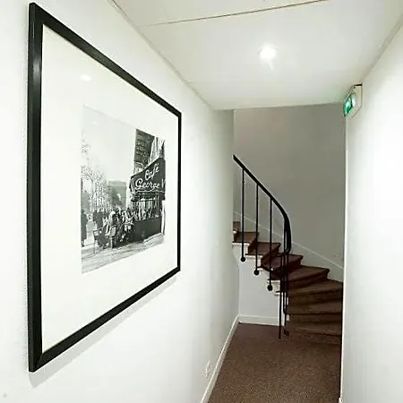 Edgar Quinet 2* Paris