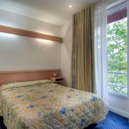 Edgar Quinet 2* Paris